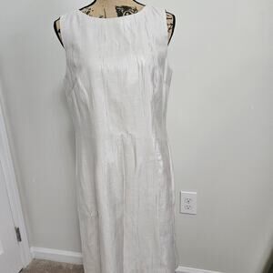 Coldwater Creek Shimmery Beige Crinkle Fabric Dress Womens 10 Sleeveless Sheath